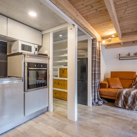 Grand Roc A - 3 Bedrooms Next To Skilift - By Cozee Apartman *